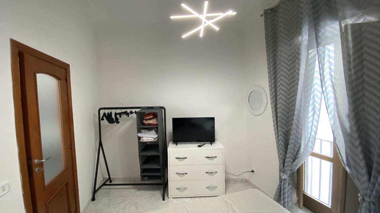 Sea&Sun Apartament Chiaia Neapol Zewnętrze zdjęcie